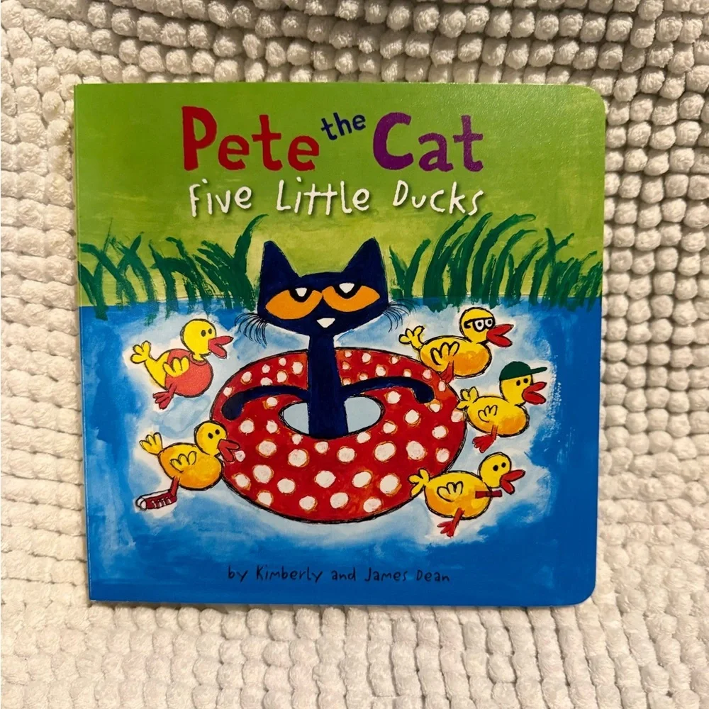 Pete the Cat 3 Board Book Box Set - Multicolor